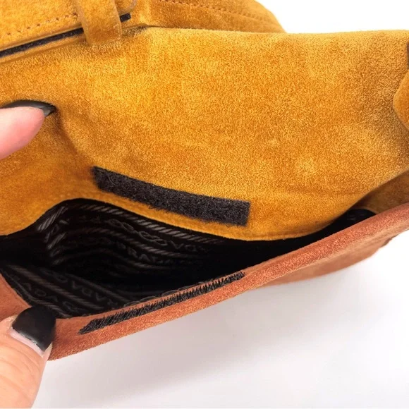 Prada Authentic Vintage 90’s Rare Two Tone Brown Shoulder Bag Suede NWT - Picture 6 of 16